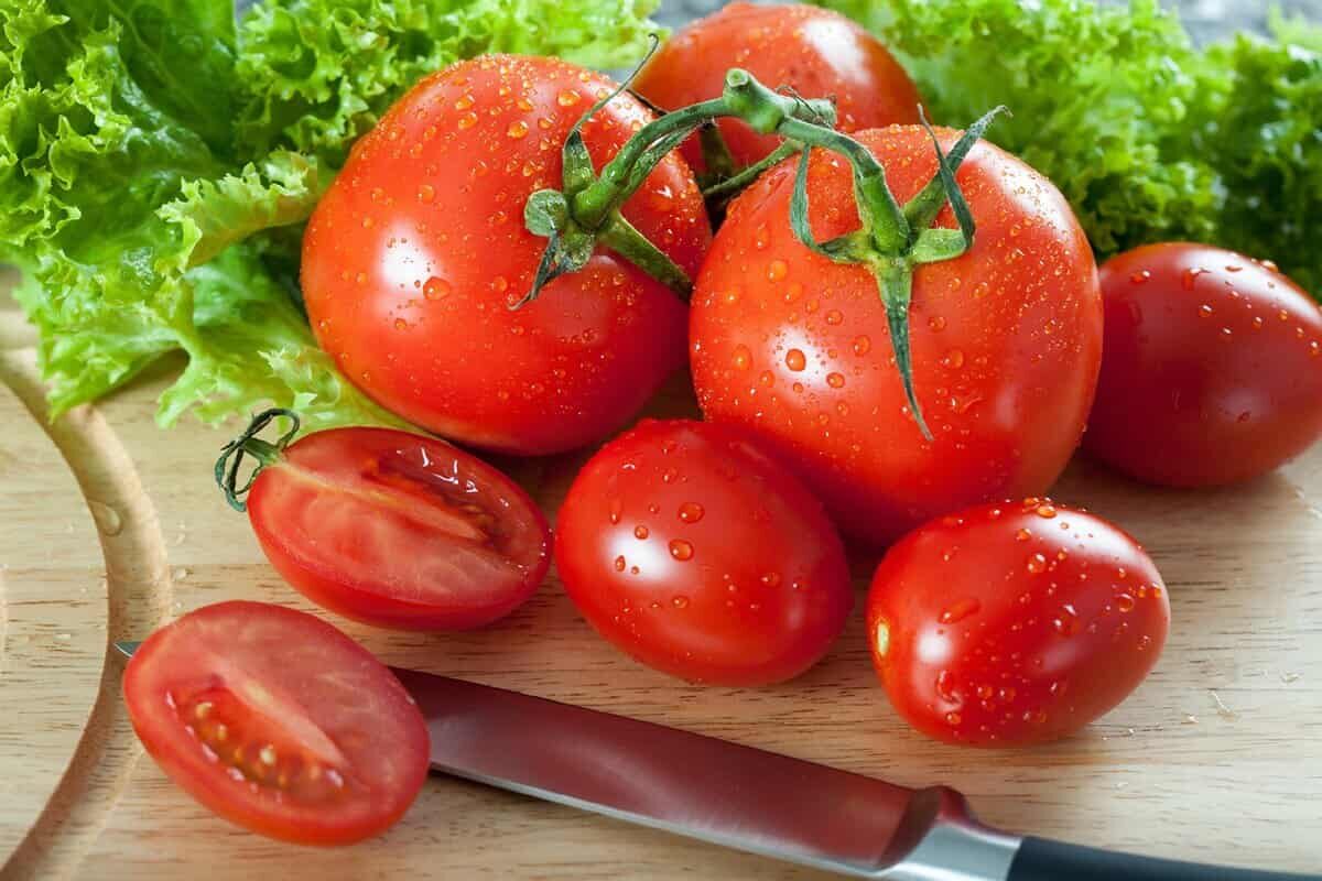 How are tomatoes healthier than regular tomatoes?